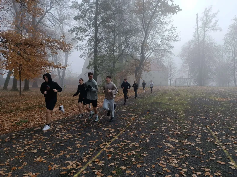 Skákání do písku