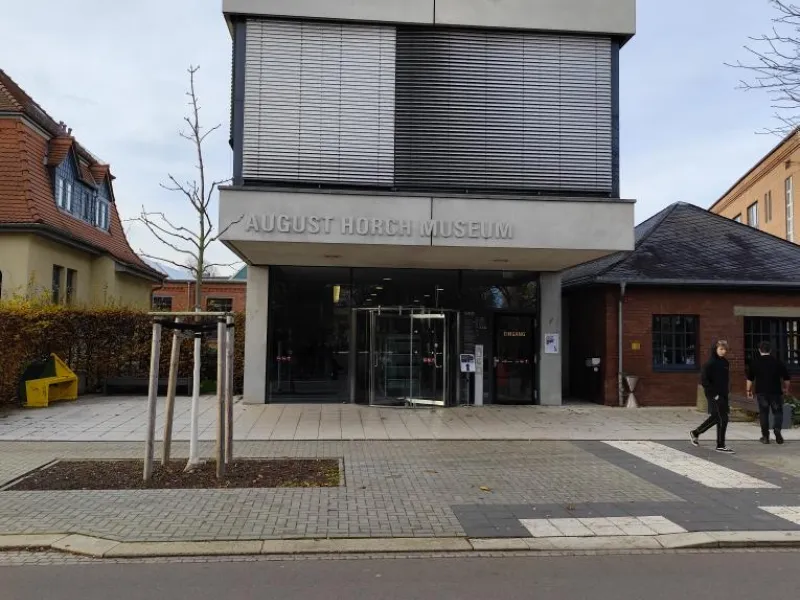 Exkurze Porsche Lipsko + Muzeum Zwickau dne 13. 11. 2025